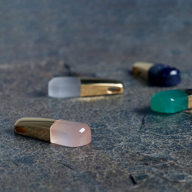 天然石のご遺骨ペンダント「星のおくりもの」のカラーバリエーション
