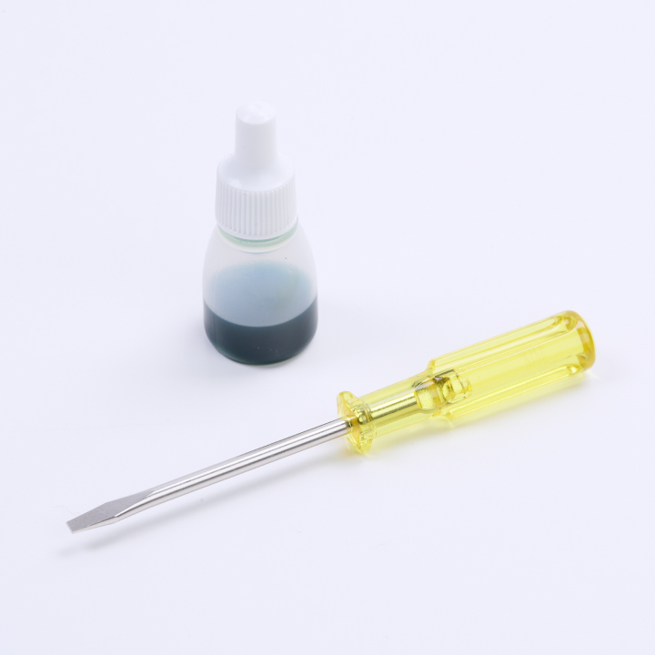 付属品（専用接着剤、専用ドライバー）