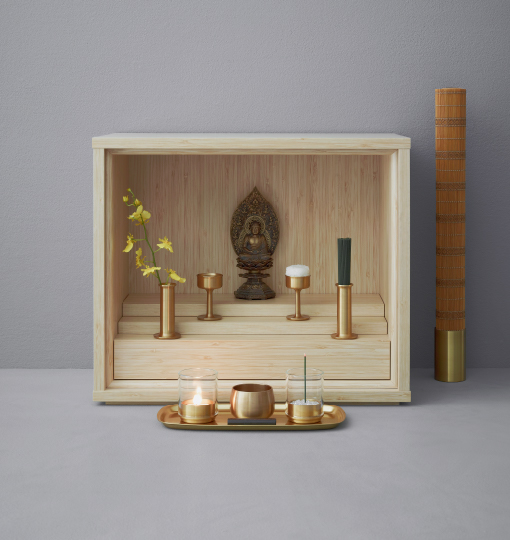 偲シリーズの竹のお仏壇とゴールドの仏具のセット