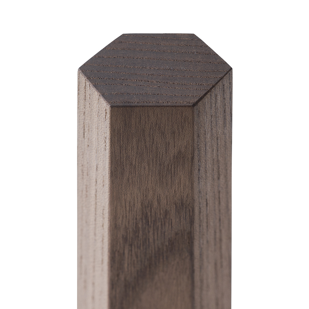 神代欅と真鍮でできた六角形のシンプルなお位牌の上部